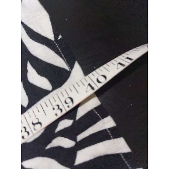 NWT Jason Wu Linen Blend Romper Plus Size 1X White Black Palm Leaves Sleeveless - Picture 5 of 6